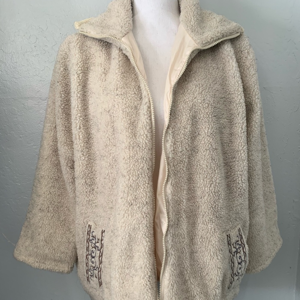 Sherpa coat winter jacket size L
